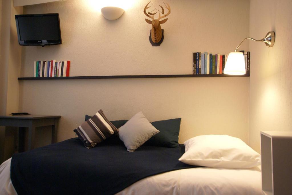 De La Placette Hotel